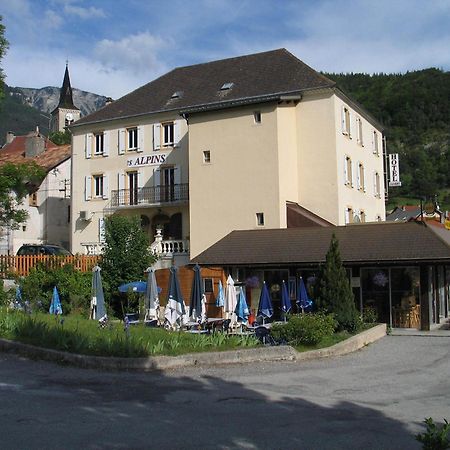 Hôtel Restaurant Les Alpins Saint-Julien-en-Beauchêne Exterior foto